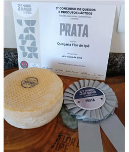Queijo Minas Artesanal da Canastra - Flor de Ip - Casca limpa - 14 Dias