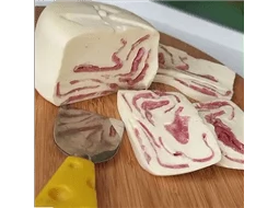 Queijo Trufado com Salame 600g